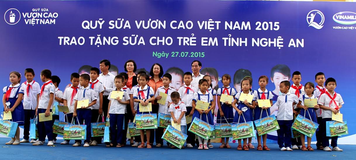 Quỹ[-]sữa[-]Vươn[-]Cao[-]Việt[-]Nam